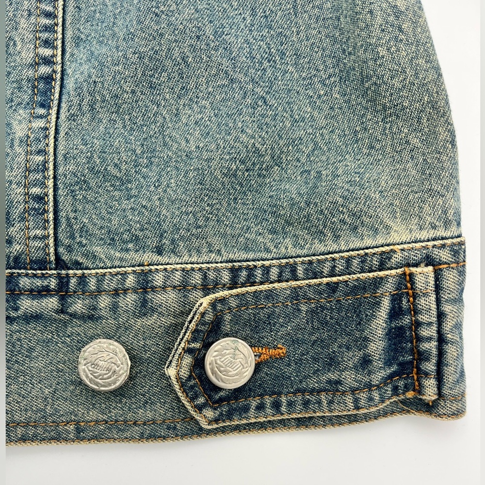STONEBRIDGE | NWT LIGHT WASH VINTAGE DENIM JACKET 1 Size SP - Picture 6 of 7